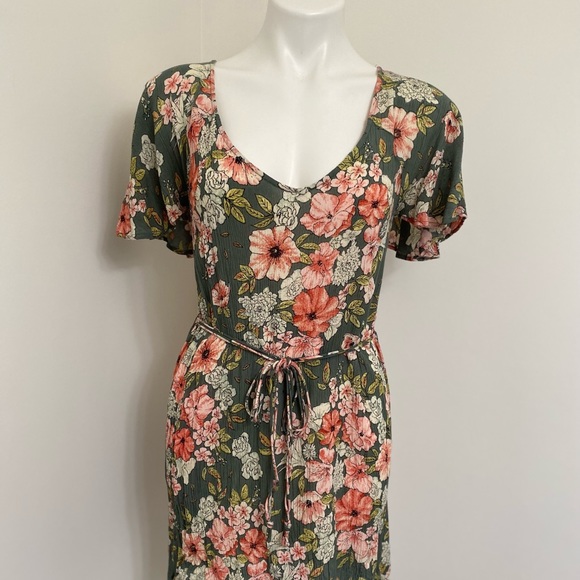 Billabong Shift Flutter Floral Backless size S - Picture 9 of 15